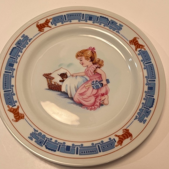 “Chessie for Children” Chesapeake and Ohio Railway Co. Plate, Cup and Bowl - Picture 2 of 12